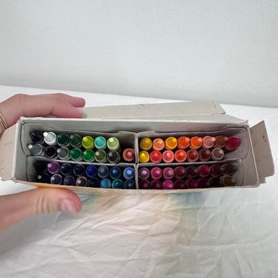 Collection of Games and Crafting Supplies Including Trivial Pursuit, Travel Scrabble, and Crayons (B1-DZ)