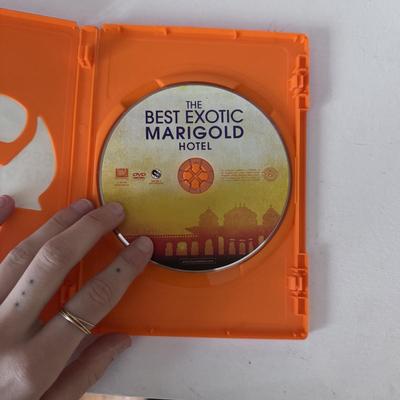 Samsung BD-J5700 Blue-Ray Player, GPX DVD/CD Player DH300B, and Several DVDs (B1-DZ)