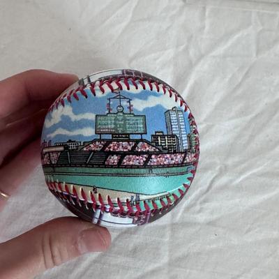 For The Chicago Cubs Fans (B1-DZ)