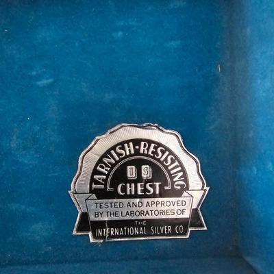 45 Piece WM Rogers 'Victorian Rose' Silverplate Flatware w/Case (DR-JS)