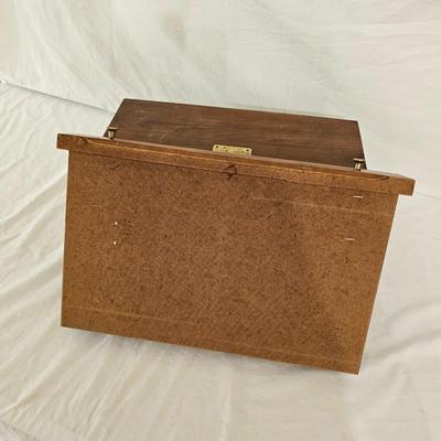 45 Piece WM Rogers 'Victorian Rose' Silverplate Flatware w/Case (DR-JS)