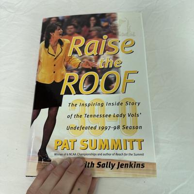 Several First Edition Sports Books, Signed Copy of “Reach for The Summit” by Pat Summitt and More (B1-DZ)