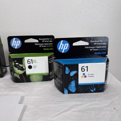 HP Deskjet 3050A All-in-One J611 Series with Accessories (B1-DZ)