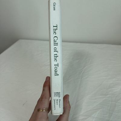 Over Twenty Novels, Including a Signed Copy of “The Last Castle” by Denise Kiernan (B1-DZ)