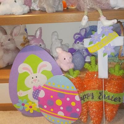 EASTER DECORATIONS
