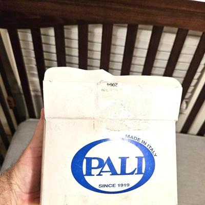 Pali Convertible Crib