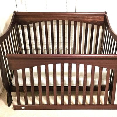 Pali Convertible Crib