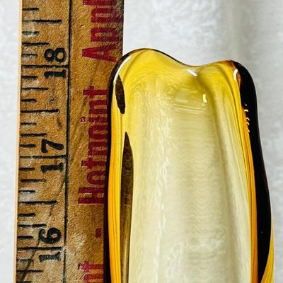 Viking Swung Petal Vase