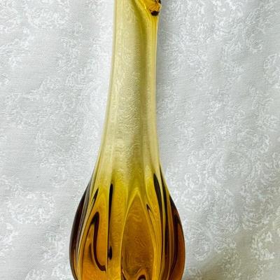Viking Swung Petal Vase