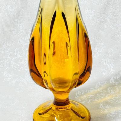 Viking Swung Petal Vase