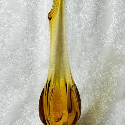 Viking Swung Petal Vase