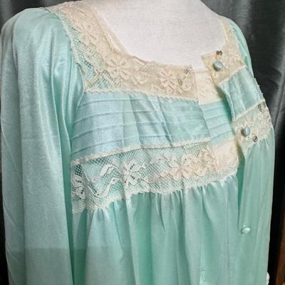 Vintage Gossard Artemis gown and robe