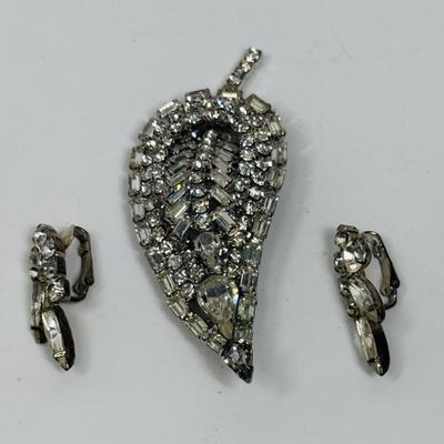 Antique Rhinestone Broach Pin with pair of Clip-on Earrings