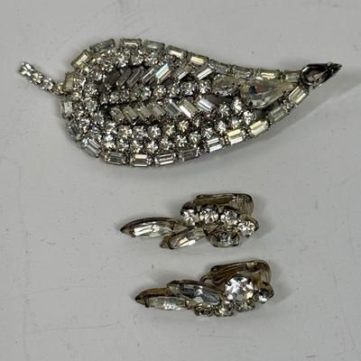 Antique Rhinestone Broach Pin with pair of Clip-on Earrings