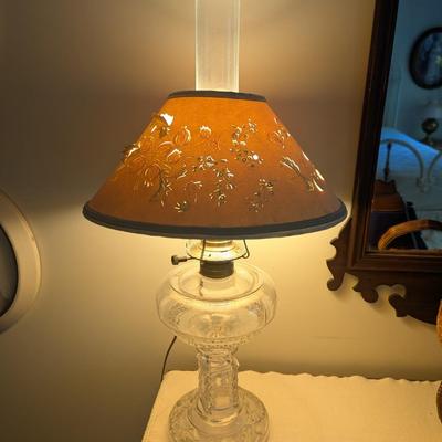 Electric Hurricane Lamp With Cut & Pierced Strawberries & Leaves Shade (BR1)