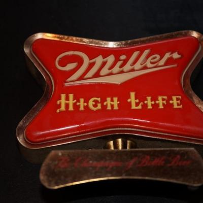 VINTAGE MILLER HIGH LIFE CASH REGISTER MOUNT LIGHT.