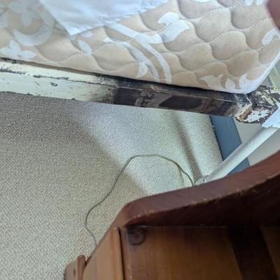 Cast Iron White Metal Bed Frame With Mattress & Box Spring (BR1)