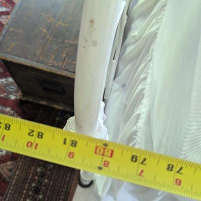 Cast Iron White Metal Bed Frame With Mattress & Box Spring (BR1)