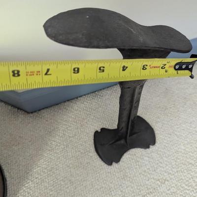Vintage Cast Iron Cobbler Shoe Repair Stand & Form (BR1)