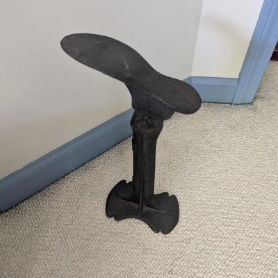Vintage Cast Iron Cobbler Shoe Repair Stand & Form (BR1)