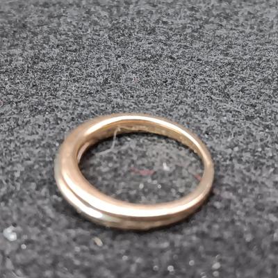 14K GOLD RING SIGNED ART CARVED 3.15g