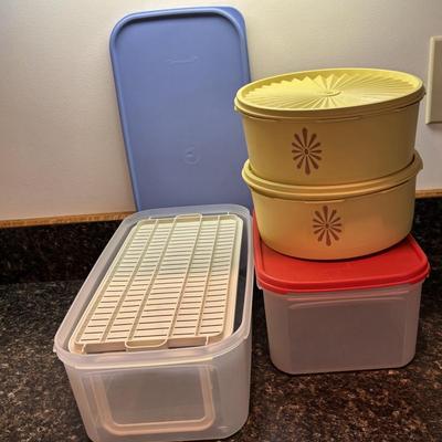 Tupperware Lot