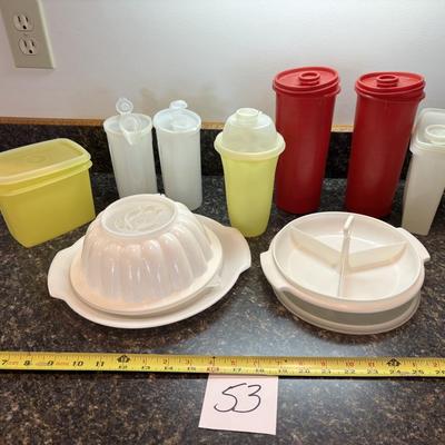 Tupperware Lot