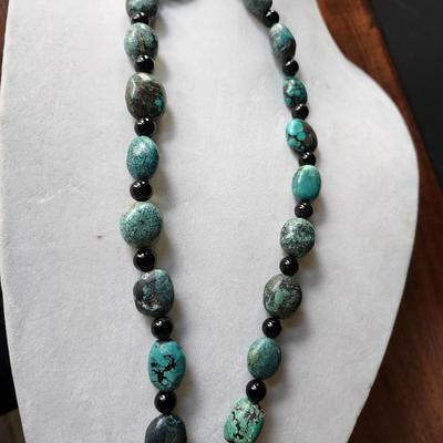 Hubei Mine Turquoise Necklace