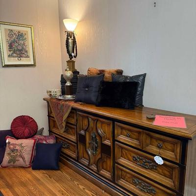Lot 8: Dressers, Pillows & More