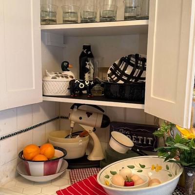 Sale Photo Thumbnail #69: - Wood plank on sink is not included.

NO CHERRY PICKING or taking ONLY the items you want and leaving the rest! Please arrive with enough time to load. Bring boxes/any tools to assemble/dolly/people to help load/etc.
- Questions? Call Shawn at (918)232-2