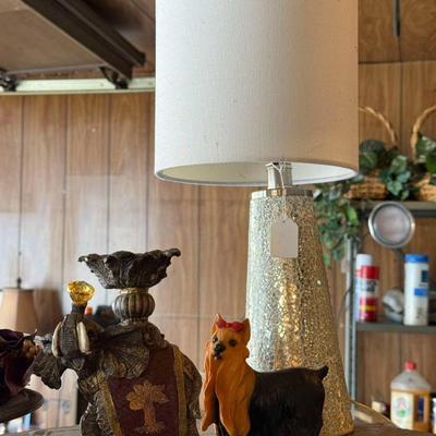 Lot 17: Media, Rugs, Luggage, Home Decor & More