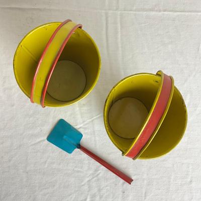 D926 Kirchof Newmark, N.J. Two Small Yellow Sand Pails