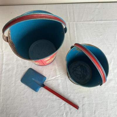 D928 Two T. Cohn Antique Lithograph Sand Pails