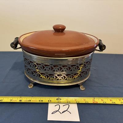 Vintage 8” Weller Crock Pot With Lid