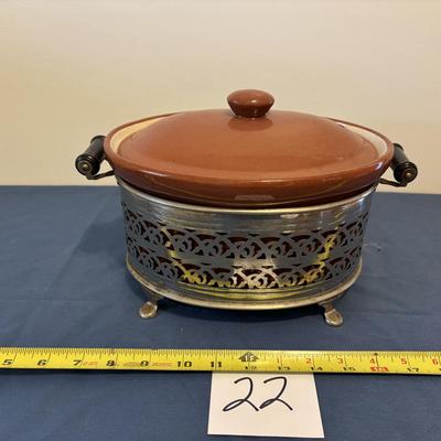Vintage 8” Weller Crock Pot With Lid