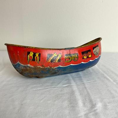 D939 Vintage 1930s Wyandote Sand-O-Land Tin Litho Boat