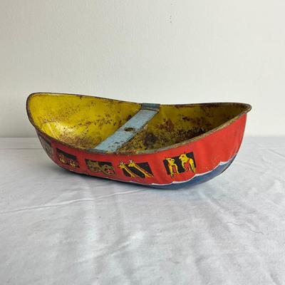 D939 Vintage 1930s Wyandote Sand-O-Land Tin Litho Boat