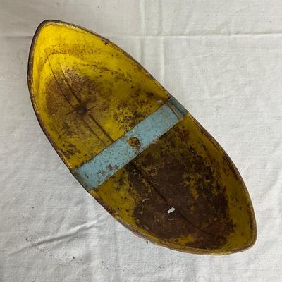 D939 Vintage 1930s Wyandote Sand-O-Land Tin Litho Boat