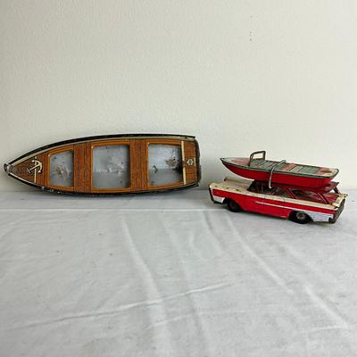 D940 Vintage Marx Steel Rowboat Toy With Tin Metal Ford Car with Boat Toy