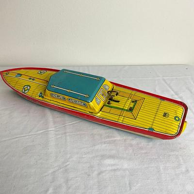 D941 Vintage J. Chein Peggy Jane Windup Boat Toy