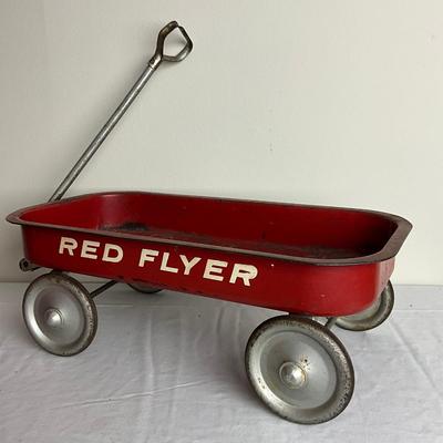 D946 Vintage Metal Red Flyer & Child's Red Coal Hod