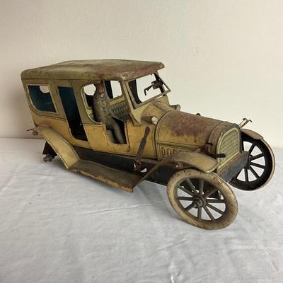 D950 1915 German Karl Bub Large Luxury Limousine Lithograph Tin