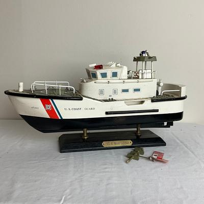 D951 USCG 47 Motor Life Boat