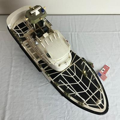 D951 USCG 47 Motor Life Boat