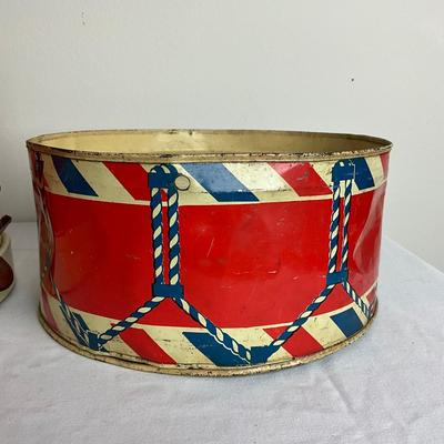 D953 Children’s Tin Toy Drums Patriotic Themed