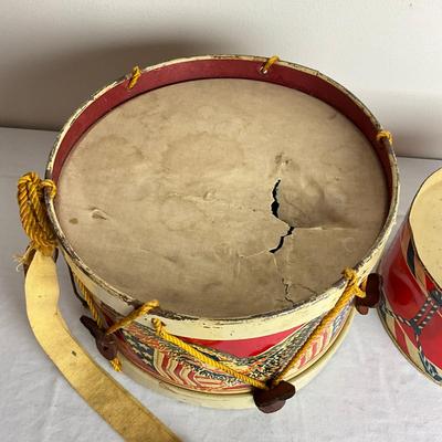D953 Children’s Tin Toy Drums Patriotic Themed
