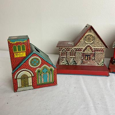 D954 Lot of Four US Metal Toy & J. Chein Metal House Banks