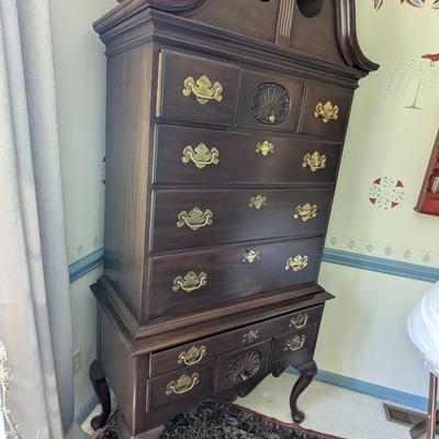 Queen Anne Philadelphia Bonnet Top Highboy From Genuine Mahogany Virginia Galleries Furniture By Henkel Harris Winchester VA. (BRR2)