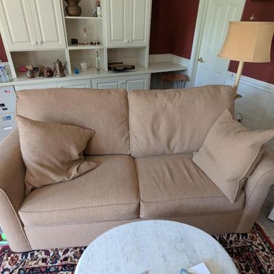 Havertys Furniture Sleeper Bed Couch (Heavy) (D)