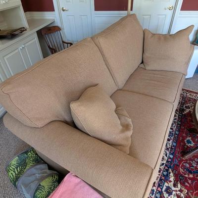 Havertys Furniture Sleeper Bed Couch (Heavy) (D)